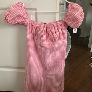 pink and white zara dress